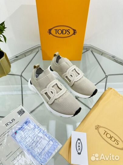 Кроссовки женские tods