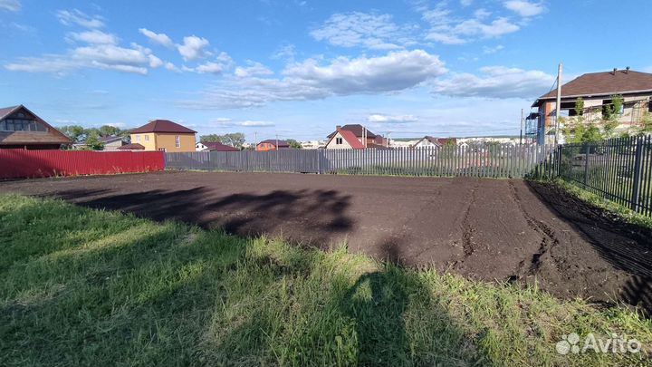 Вспашка земли минитрактором
