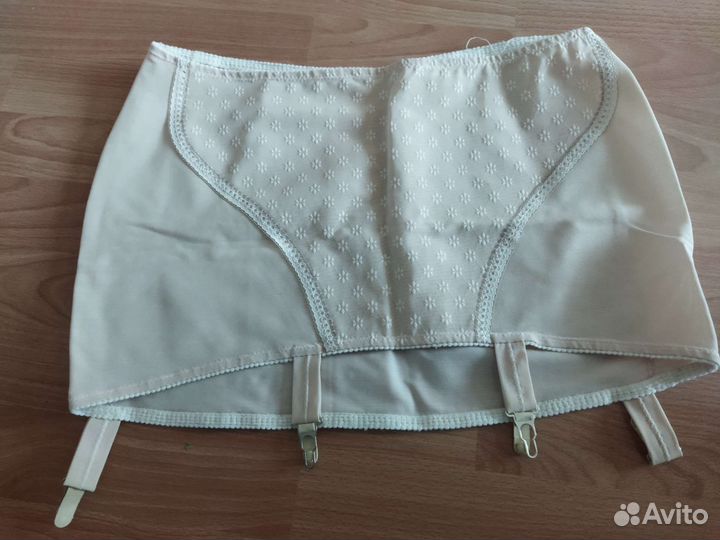 Винтаж. Раритет. Пояс для чулок. Новый