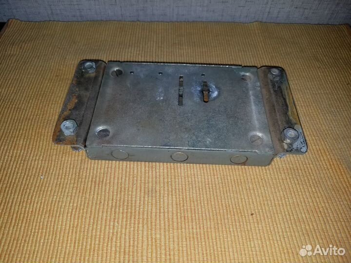 Замок дверной 