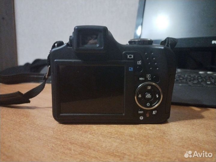 Фотоаппарат Olympus SP-590UZ