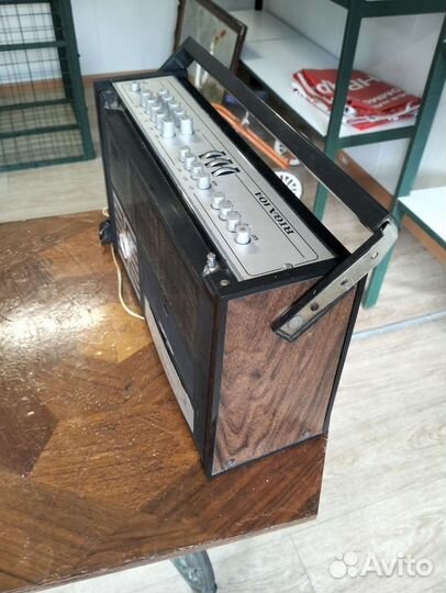 Радиоприемник СССР riga 104