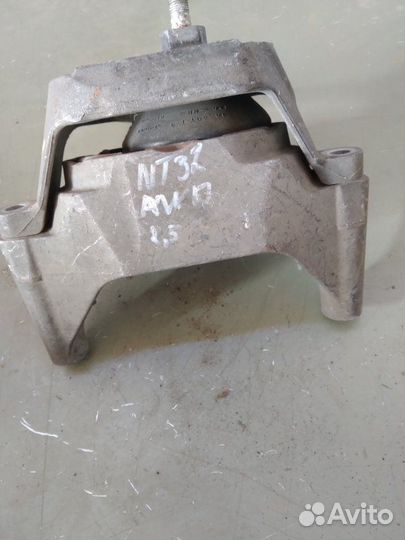 Кронштейн Nissan Teana J32