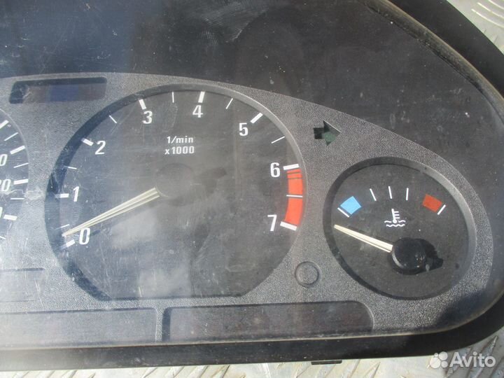 Панель приборов BMW 3 E36 1.6 M43