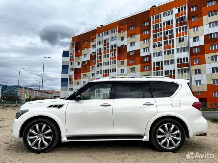 Infiniti QX56 5.6 AT, 2011, 200 000 км