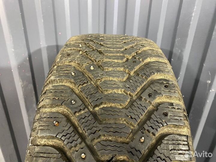 Goodyear UltraGrip 500 205/55 R16 91T