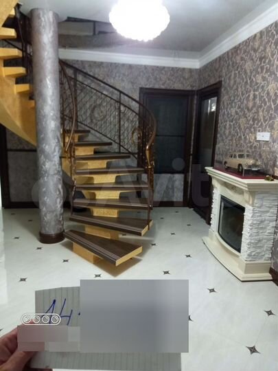 Комната 36 м², 1/3 эт.