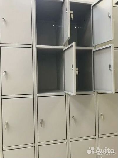 Шкаф для сумок
