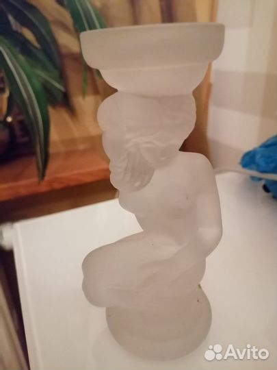 Статуэтка стеклянная подсвечник