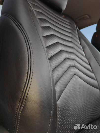 Автомобильные чехлы Volkswagen Polo