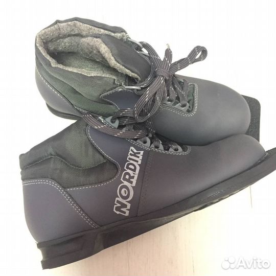 Лыжи с ботинками