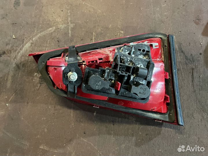 Audi A4 B8 2009 Фонарь задний внутренний правый