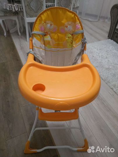 Стульчик для кормления
