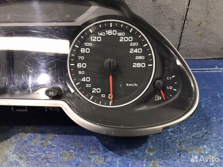 Панель приборов Audi Q5 8R Дорест