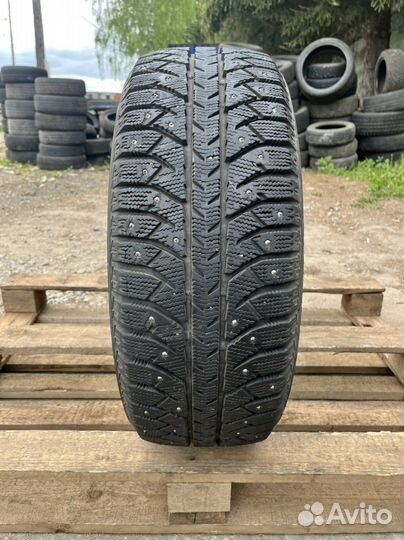 Bridgestone Ice Cruiser 7000 205/55 R16