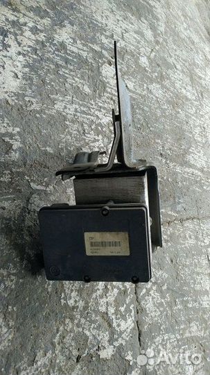 Блок ABS Nissan Murano (Z50) 2004-2008