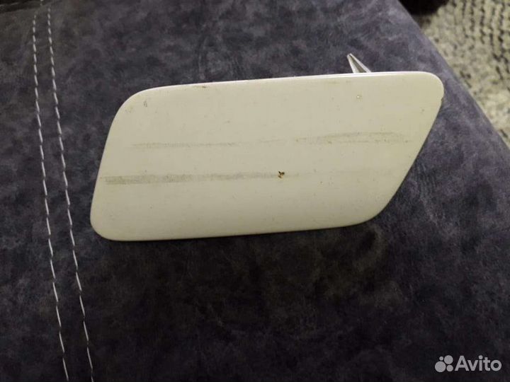 Крышка стеклоомывателя фар Ауди