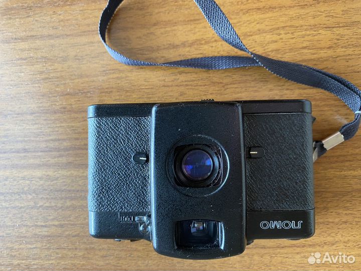 Плёночный фотоаппарат ломо