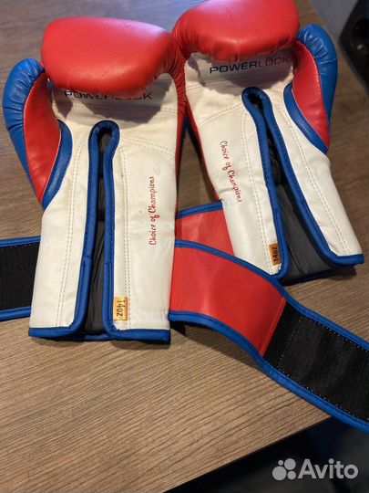 Боксерские перчатки everlast 14 унций