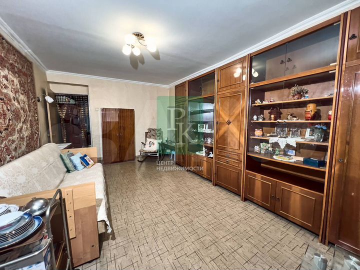 1-к. квартира, 43,3 м², 1/5 эт.