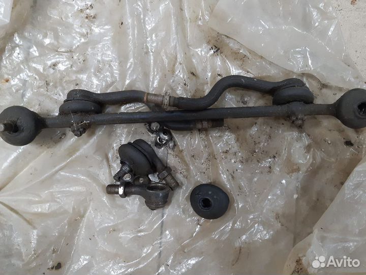 М-412 подшипники, сальники, резинки