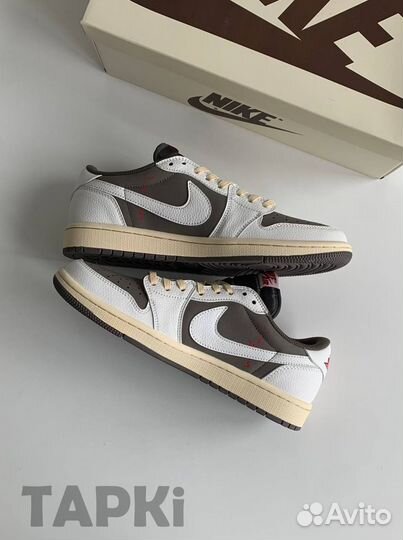 Travis Scott x Air Jordan 1 Low Reverse Mocha