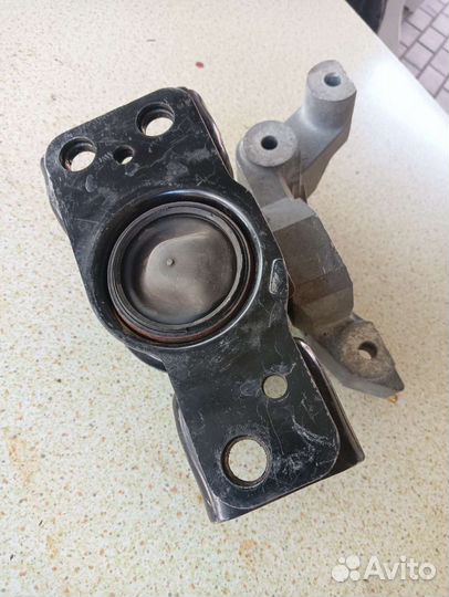 Подушка двигателя нисан ноут правая, гелиевая