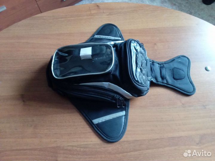 Сумка на бак мотоцикла