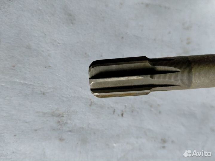 Развёртка машинная с коническим хвостовиком ф13мм