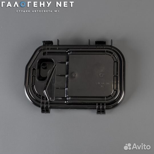 Крышка фары Audi A6 C6 2008-2011 Рестайлинг (права