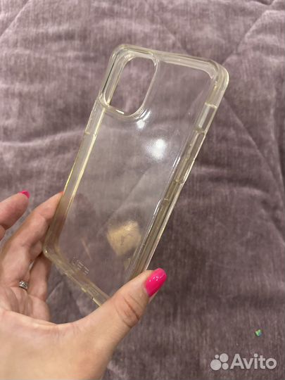 Чехол на iPhone 12