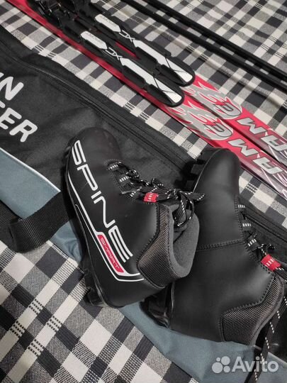 Беговые лыжи