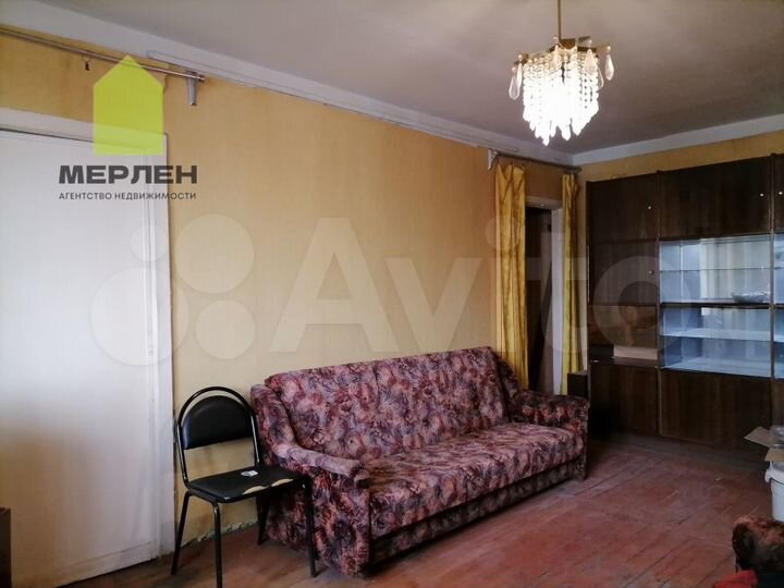 2-к. квартира, 47 м², 3/5 эт.