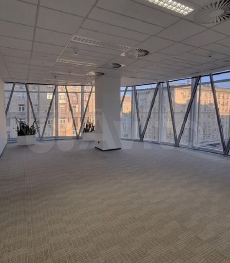 Сдам офисное помещение, 883 м²