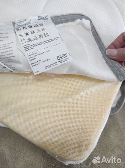 Матрас + постельные принадлежности