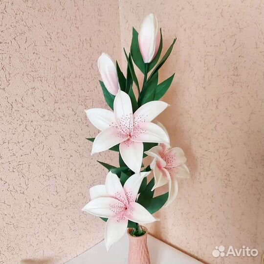 Светильник лилия из изолона