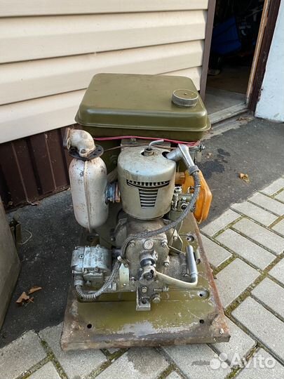 Генератор бензиновый бу