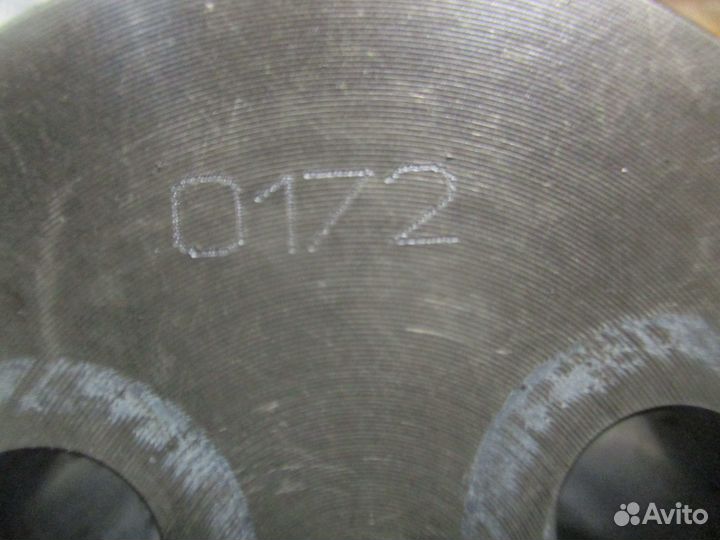 Ось промежуточной шестерни MAN 51542100172