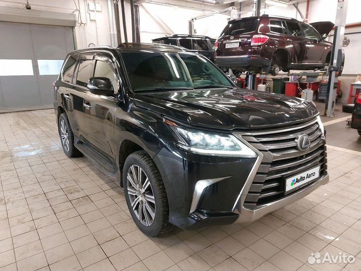 Lexus LX 5.7 AT, 2016, 182 777 км