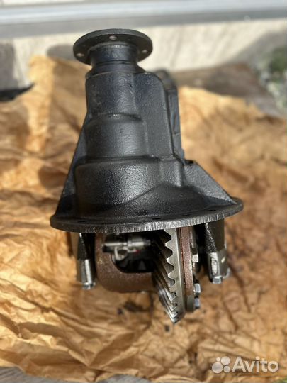 Редуктор заднего моста (с самоблокировкой)