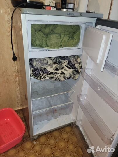 Холодильник бу маленький