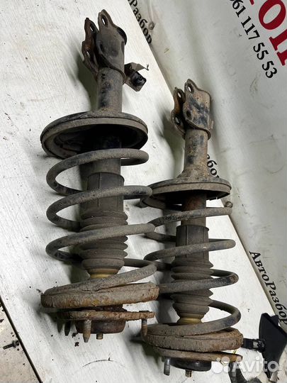 Стойка в сборе левая Lancer 9 ix Лансер