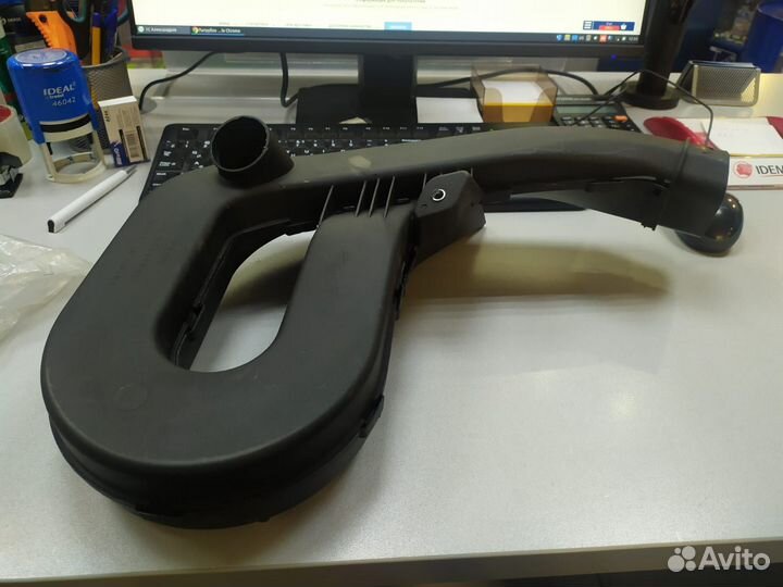 Патрубок корпуса воздушного фильтра stty33301A0