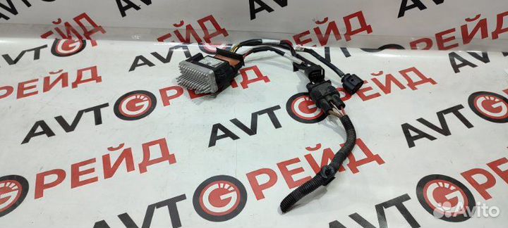 Блок управления вентиляторов радиатора Audi A5 8T