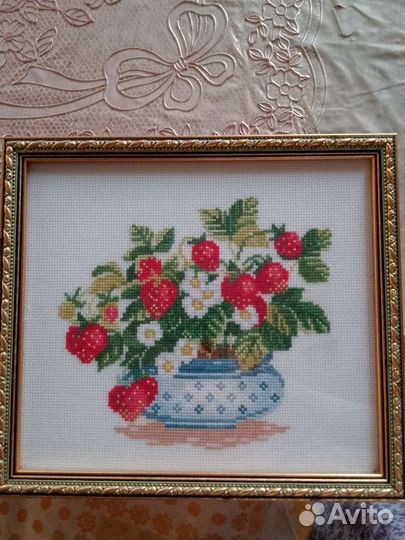 Вышивка крестиком в рамке