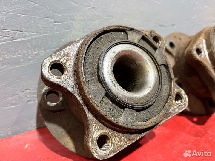 Задние ступицы Volvo XC90 2002-2014