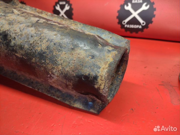 Кронштейн амортизатора LR Discovery 1 1989-1998