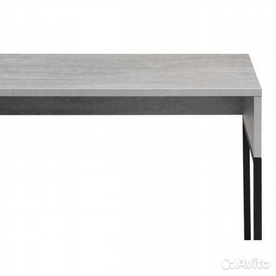 Компьютерный стол письменный