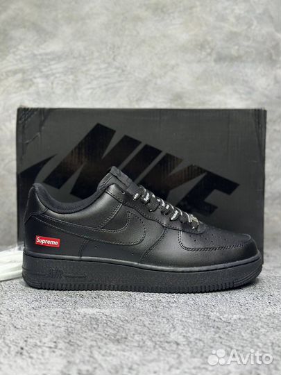 Nike Air Force 1 x Supreme