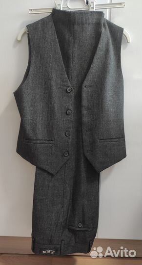 Костюм жилетка и брюки